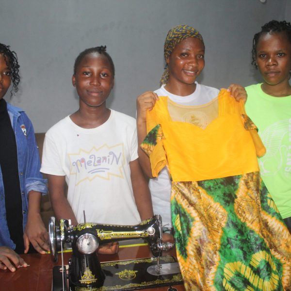 Children with craft 1
