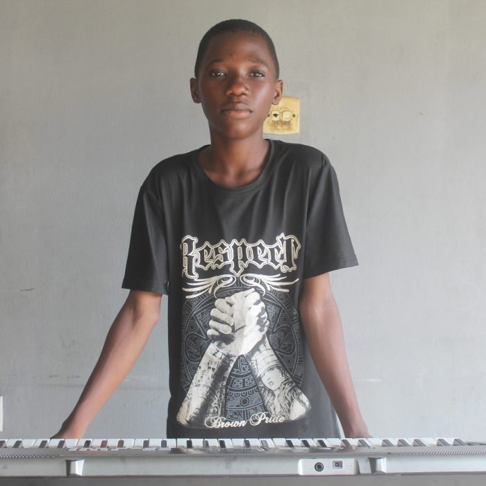 Children with music instruments 3