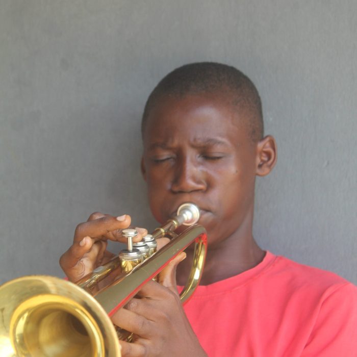 Children with music instruments 6